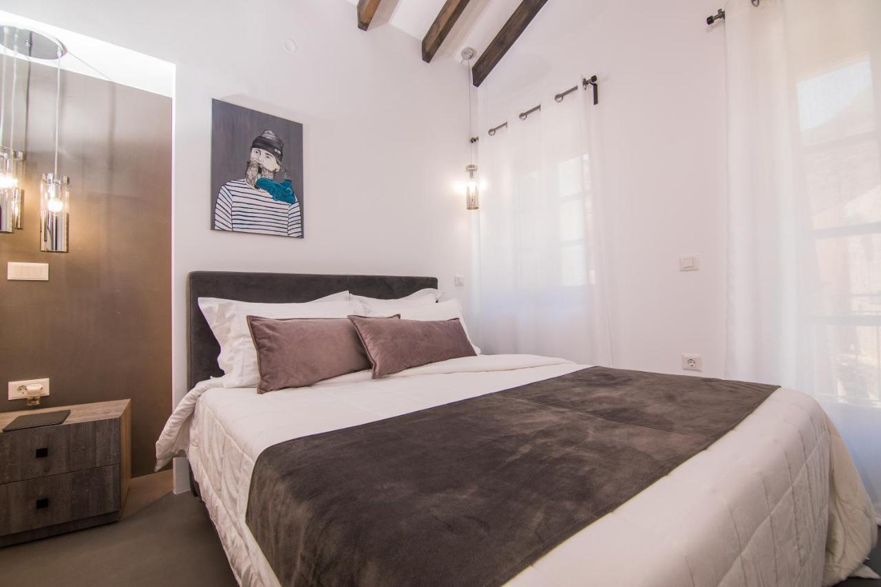 Ialemos Group Apartment Sými Luaran gambar