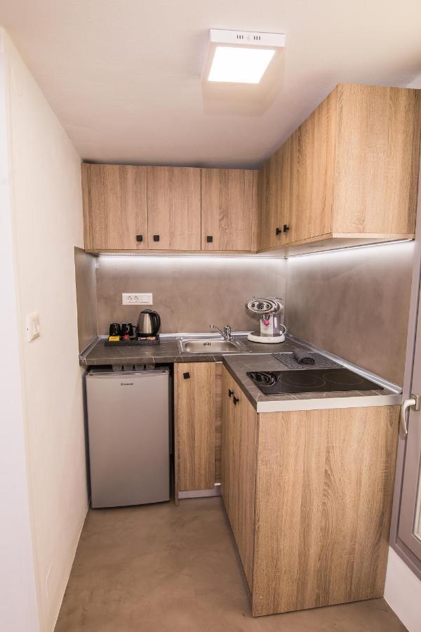 Ialemos Group Apartment Sými Luaran gambar